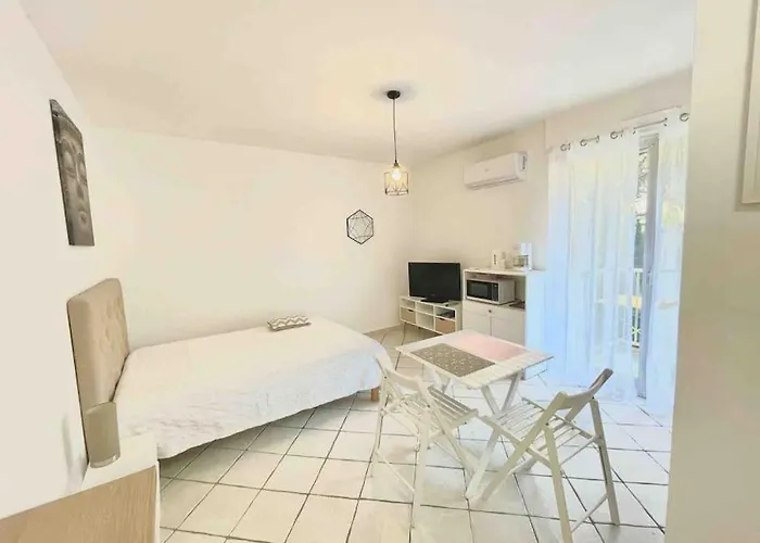Apartmán T1 Centre Carre D'or Proche Ajaccio (Corsica)
