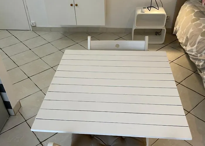 T1 Centre Carre D'or Proche *